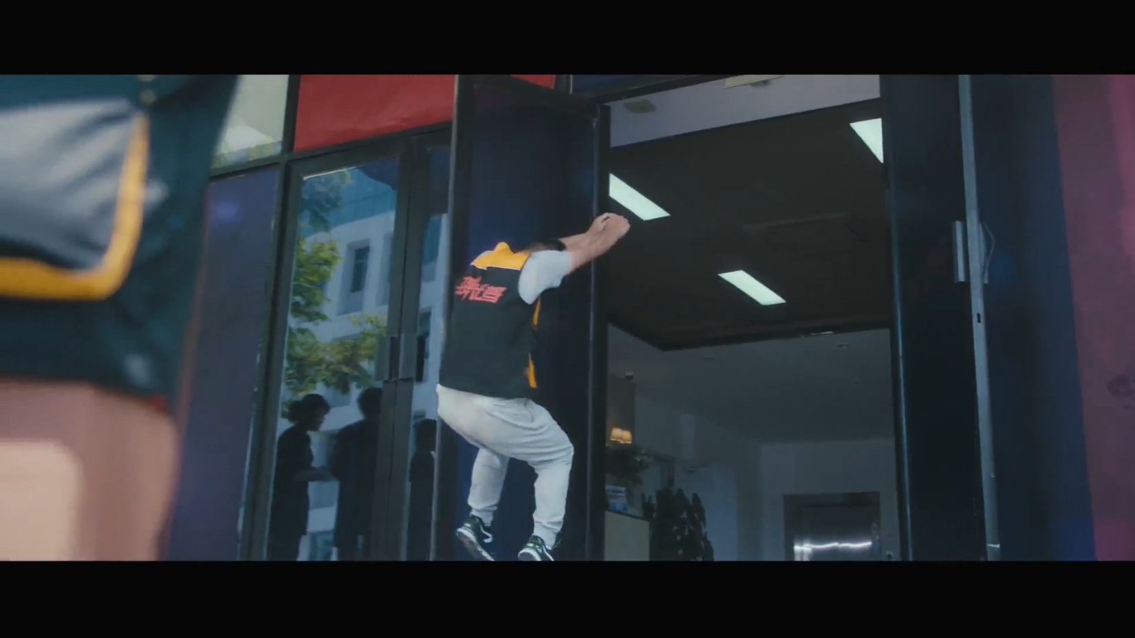 二龙湖疯狂代驾剧照的剧照