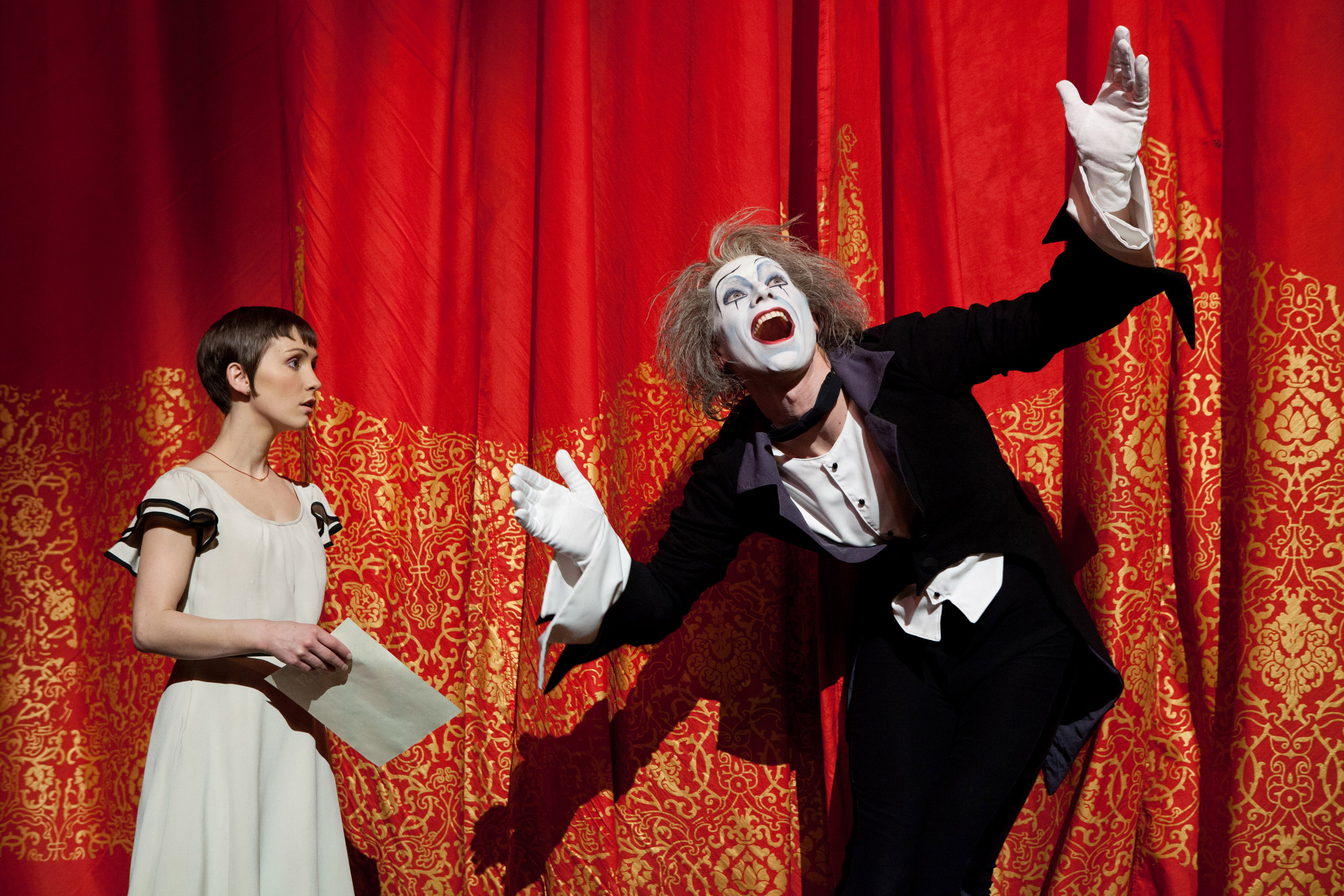 太阳马戏团：遥远的世界剧照的剧照