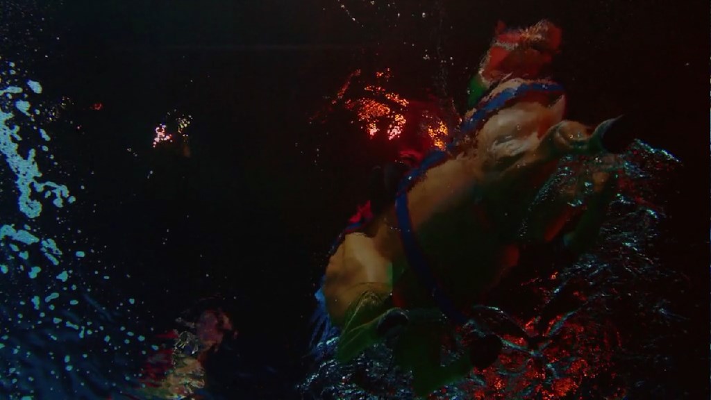 太阳马戏团：遥远的世界剧照的剧照