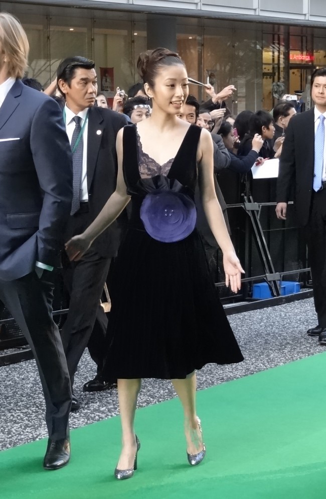 太阳马戏团：遥远的世界剧照的剧照