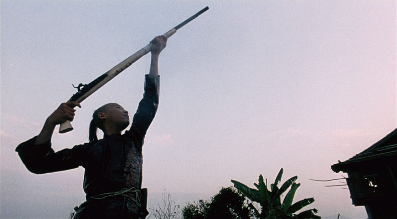 滚拉拉的枪剧照的剧照