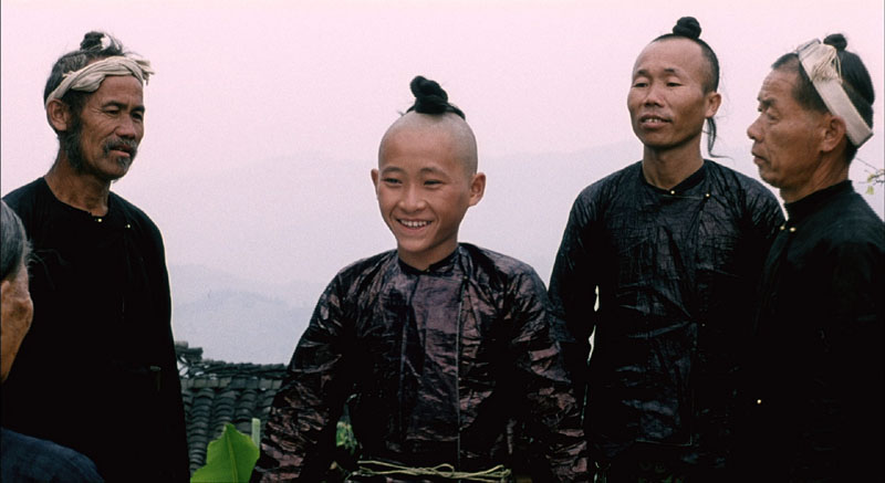 滚拉拉的枪剧照的剧照