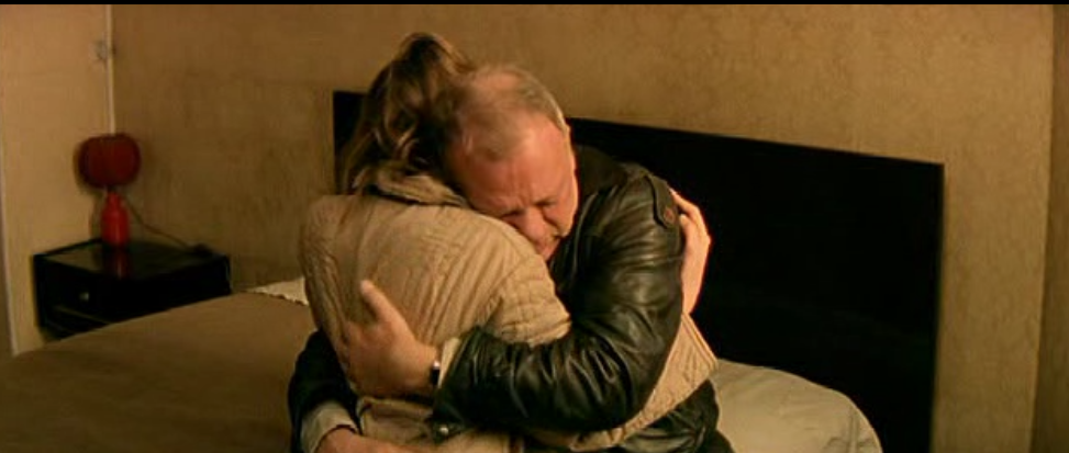 独自站立剧照的剧照