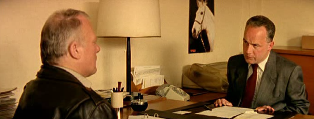 独自站立剧照的剧照