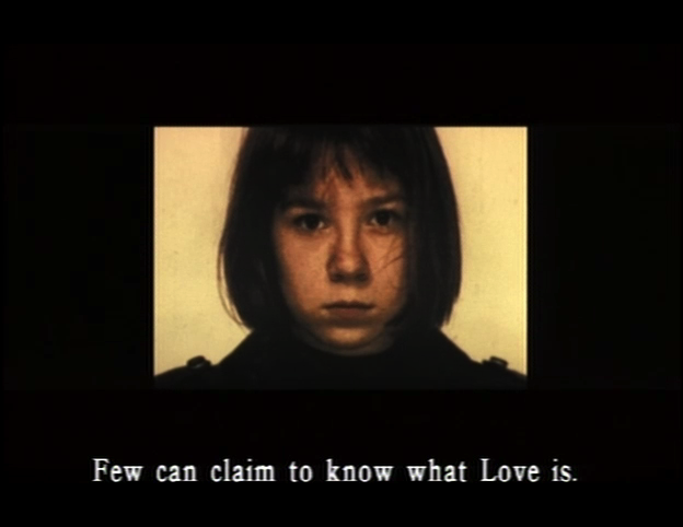 独自站立剧照的剧照