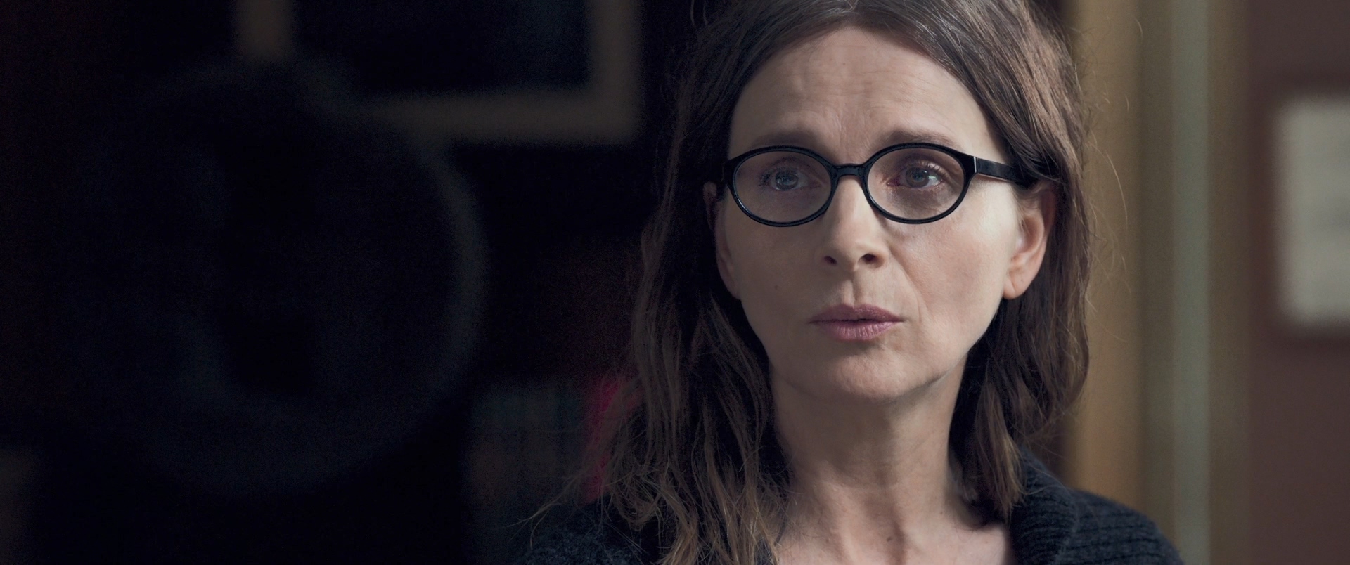 你觉得我是谁剧照的剧照