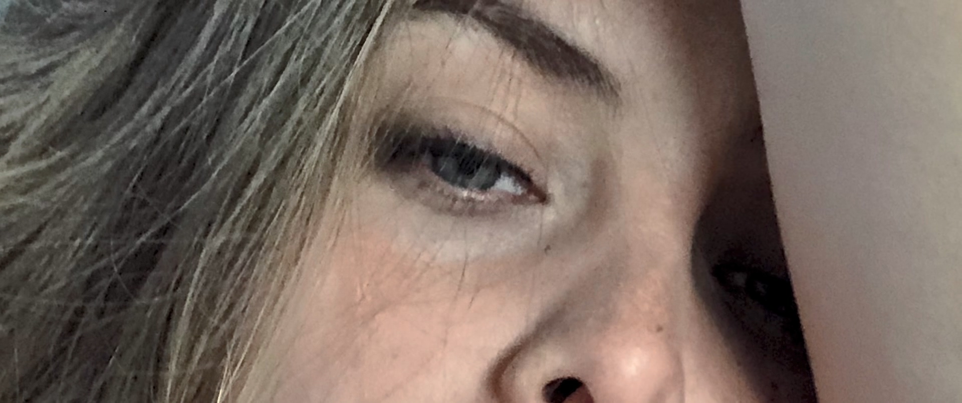 你觉得我是谁剧照的剧照