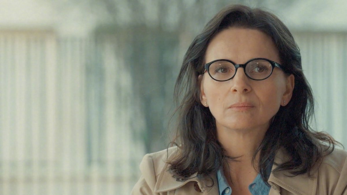 你觉得我是谁剧照的剧照