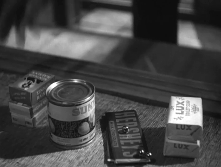 稻妻剧照的剧照