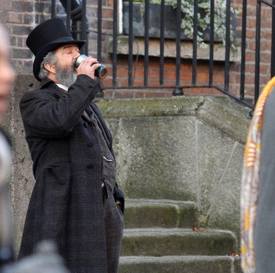 教授与疯子剧照的剧照