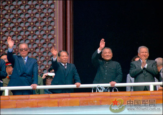 国庆大阅兵剧照的剧照