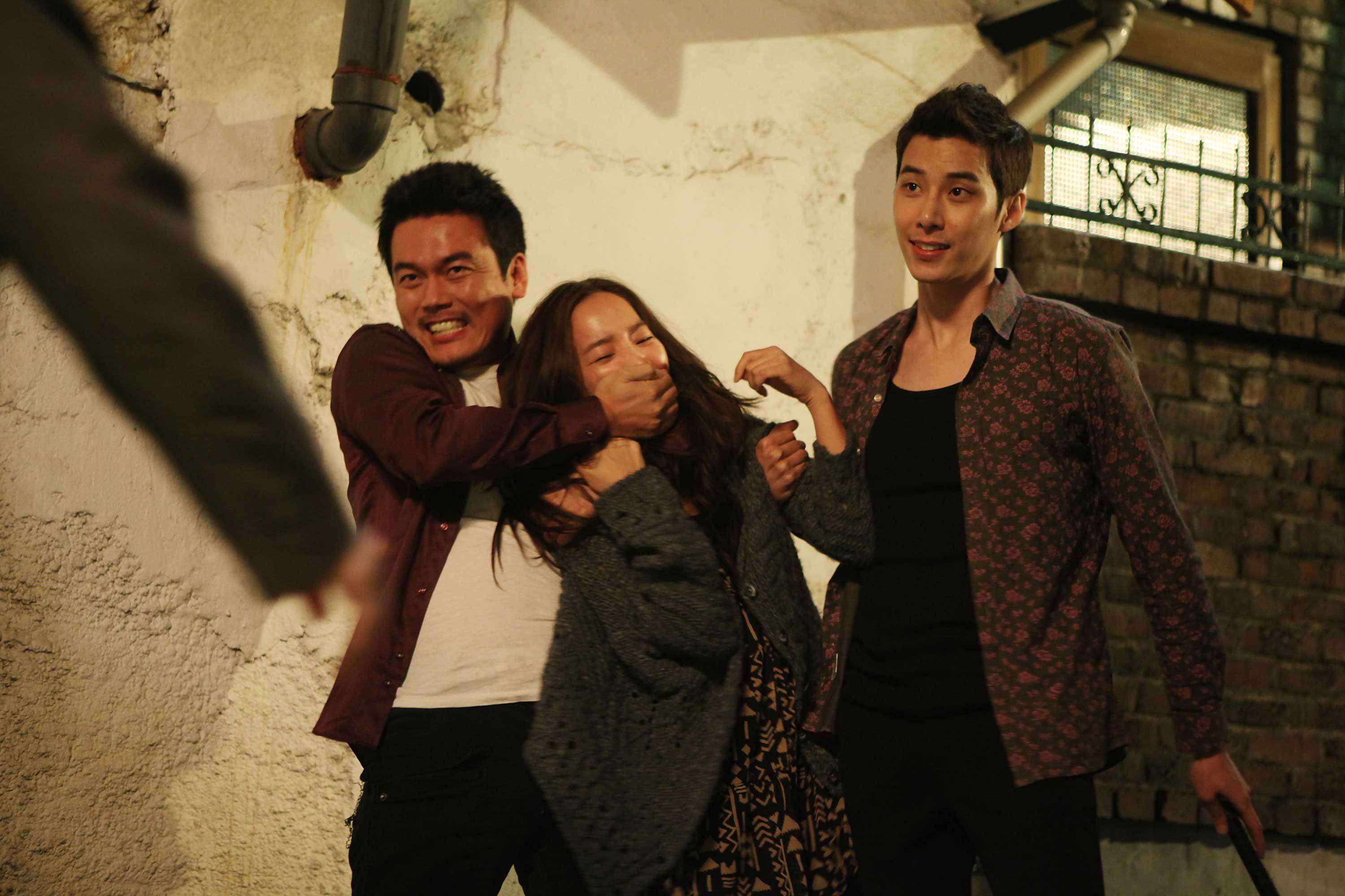 法外之徒：卑劣的街头剧照的剧照