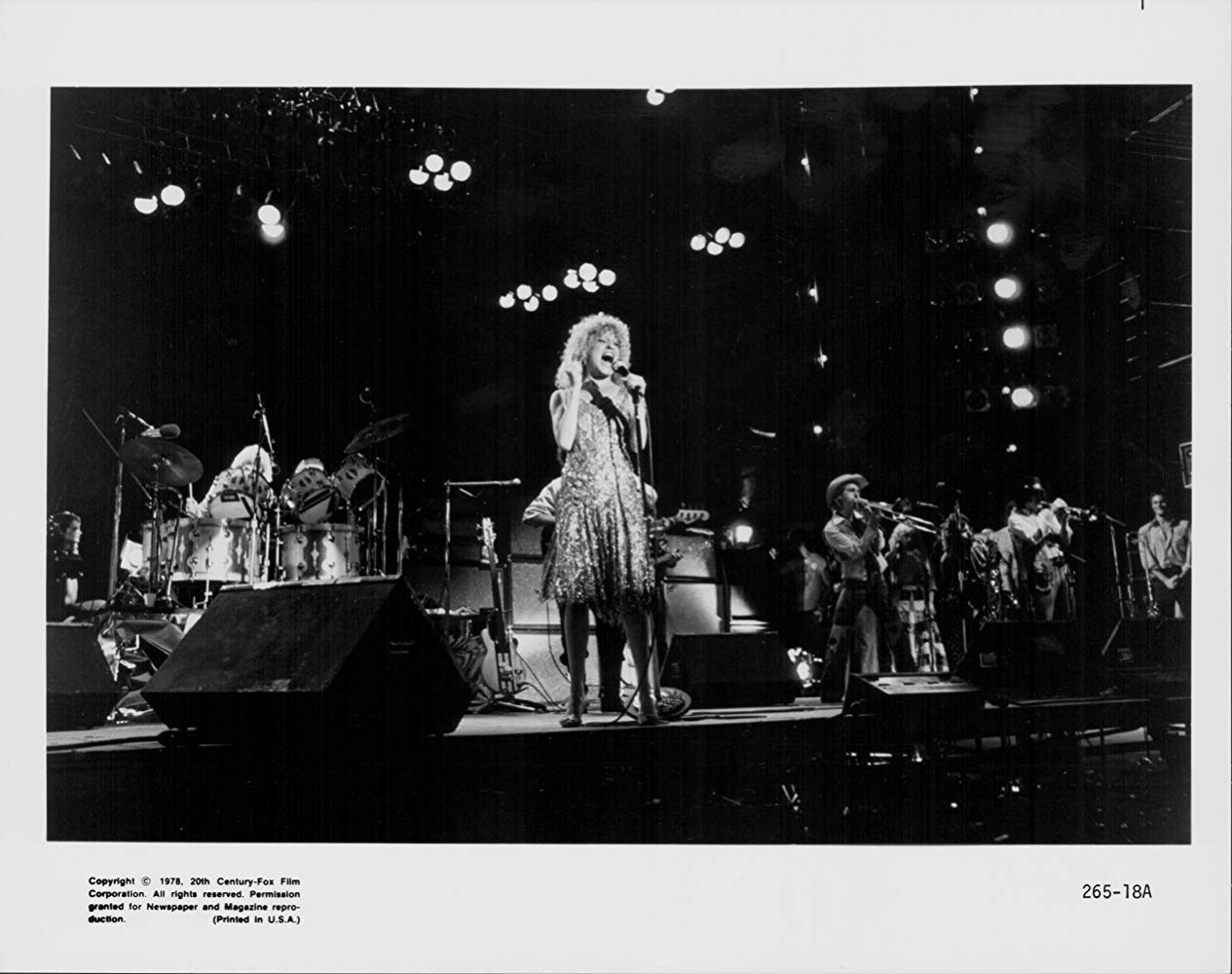 歌声泪痕剧照的剧照