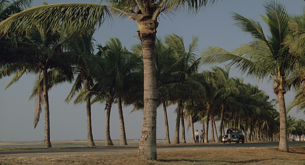 投奔怒海剧照的剧照