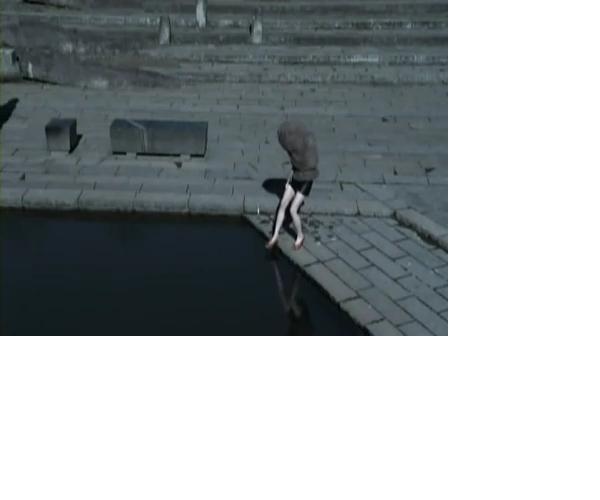 鬼女魔咒剧照的剧照