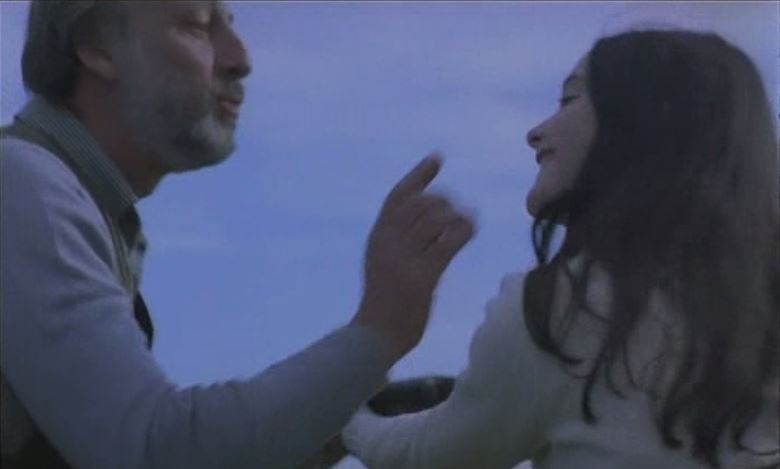 巢穴剧照的剧照