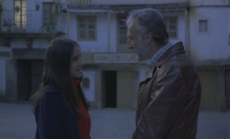 巢穴剧照的剧照