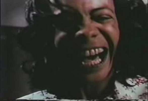 中邪的阿比剧照的剧照