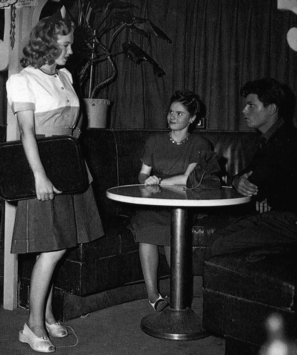 危险年代剧照的剧照