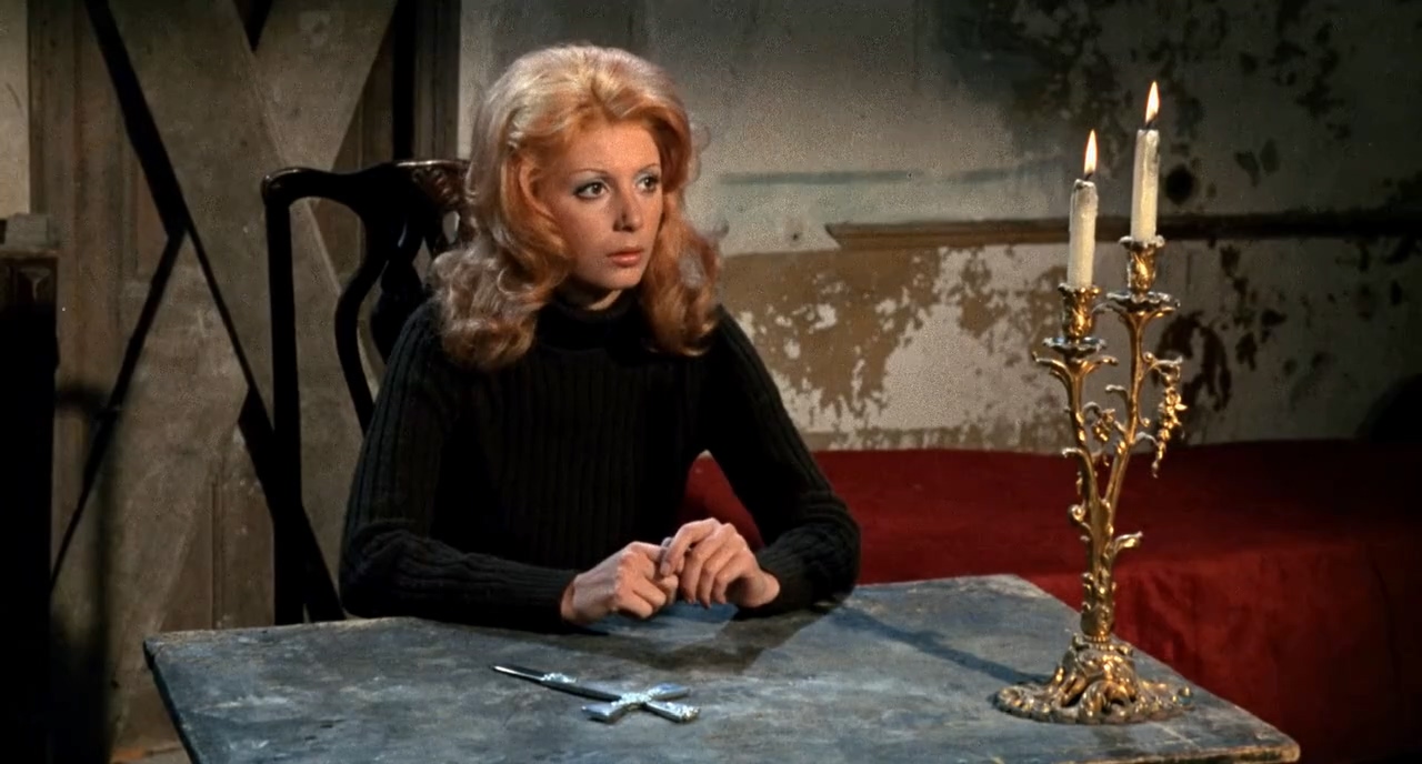 狼人大战女吸血鬼剧照的剧照