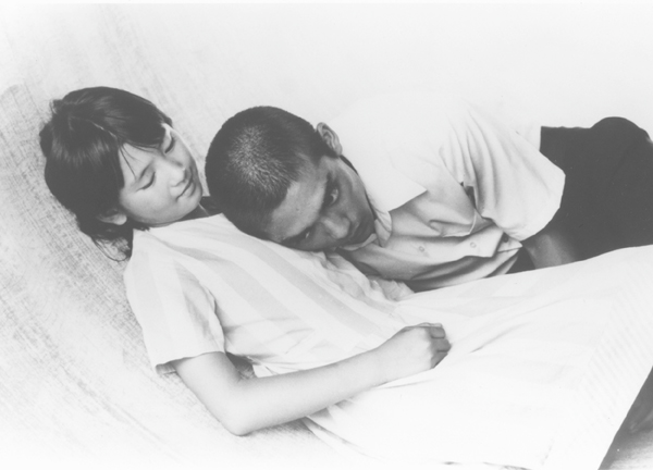 追悼暗语剧照的剧照