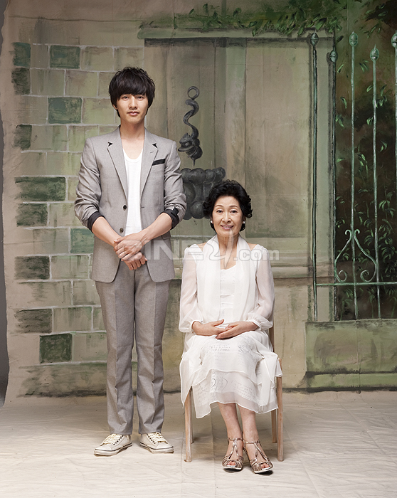 母亲剧照的剧照