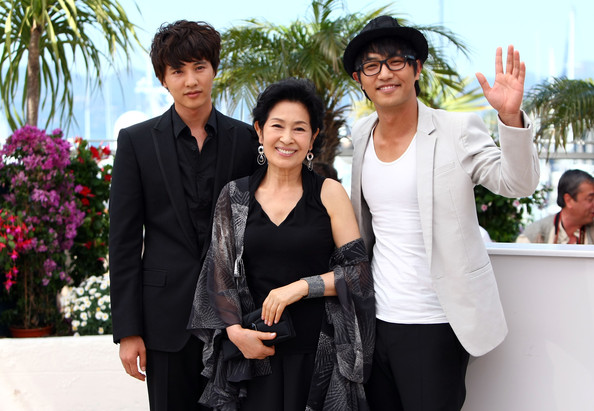 母亲剧照的剧照