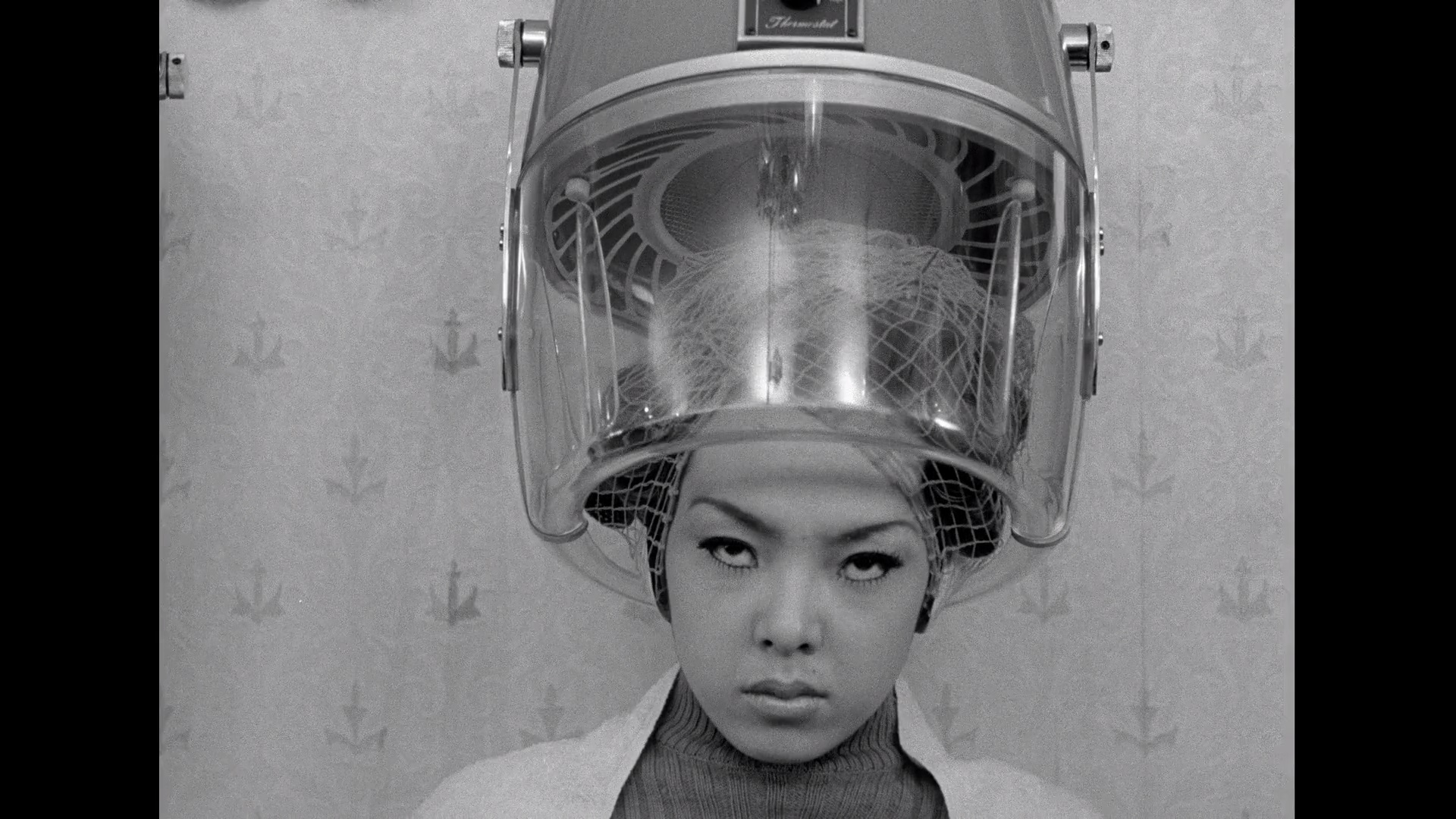 蔷薇的葬礼剧照的剧照