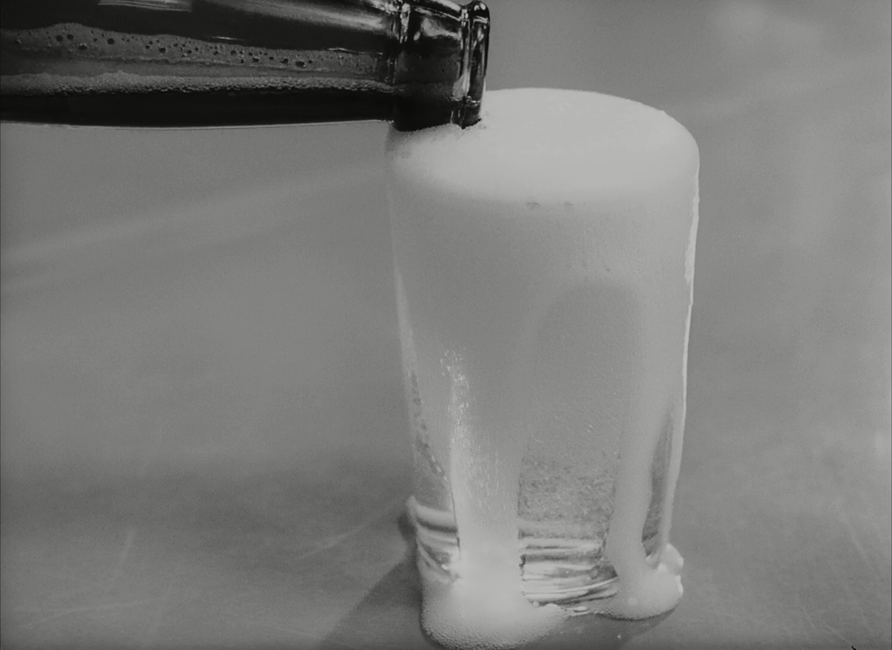 蔷薇的葬礼剧照的剧照