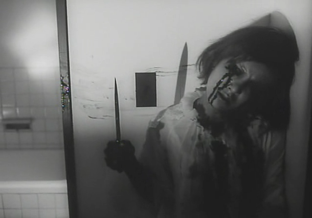 蔷薇的葬礼剧照的剧照