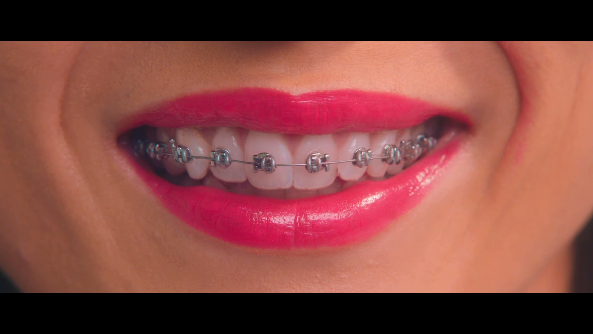 绿茵场外剧照的剧照