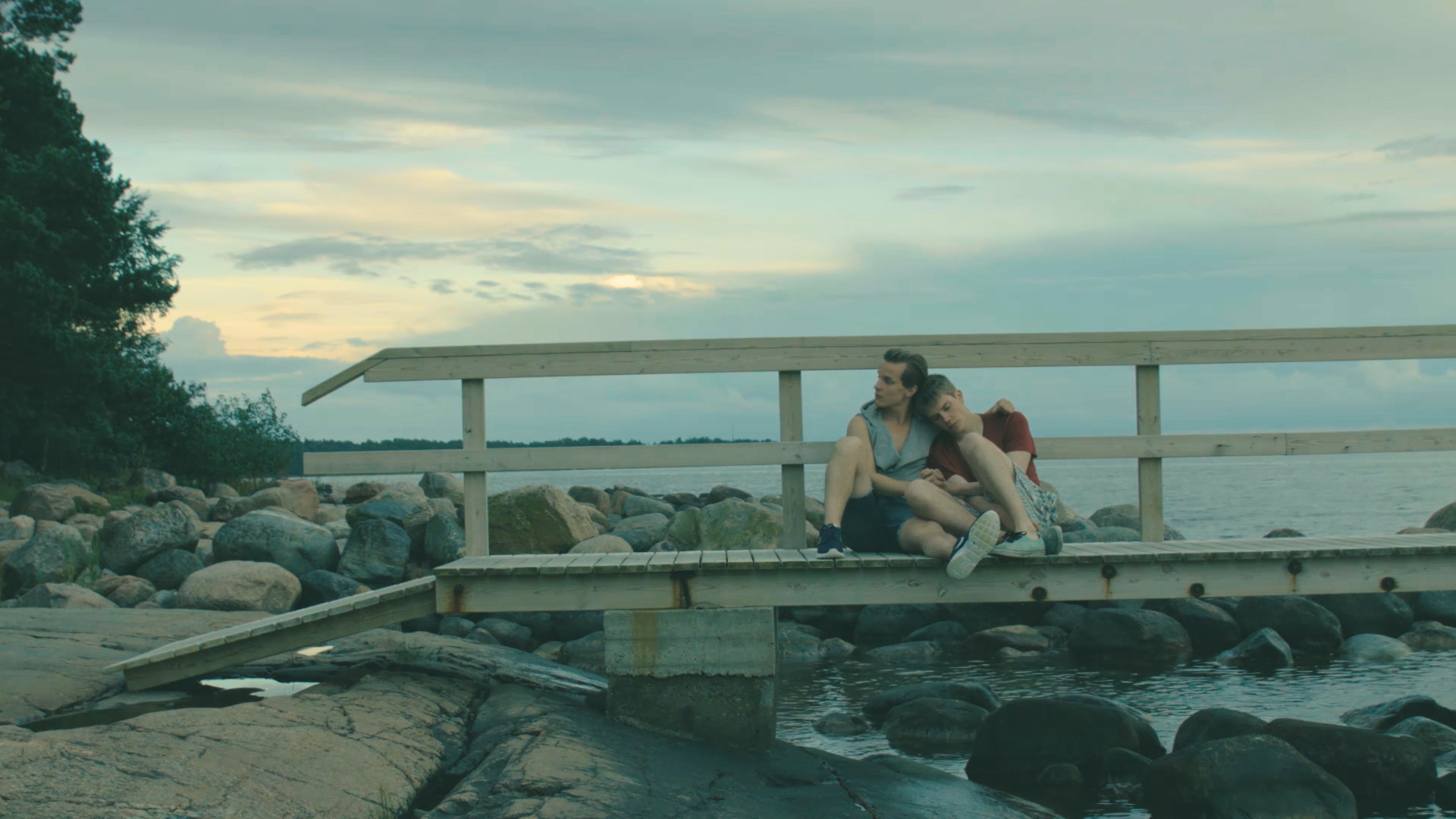 爱砸了剧照的剧照