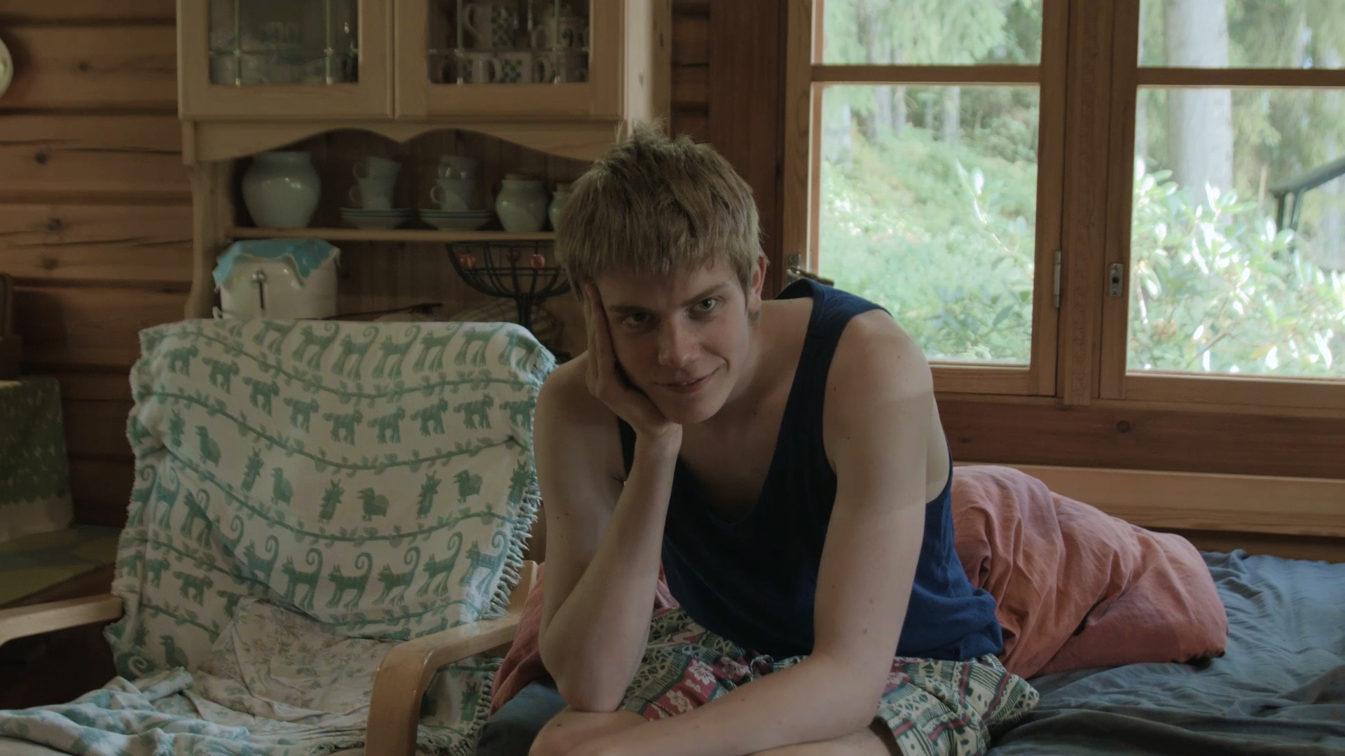 爱砸了剧照的剧照