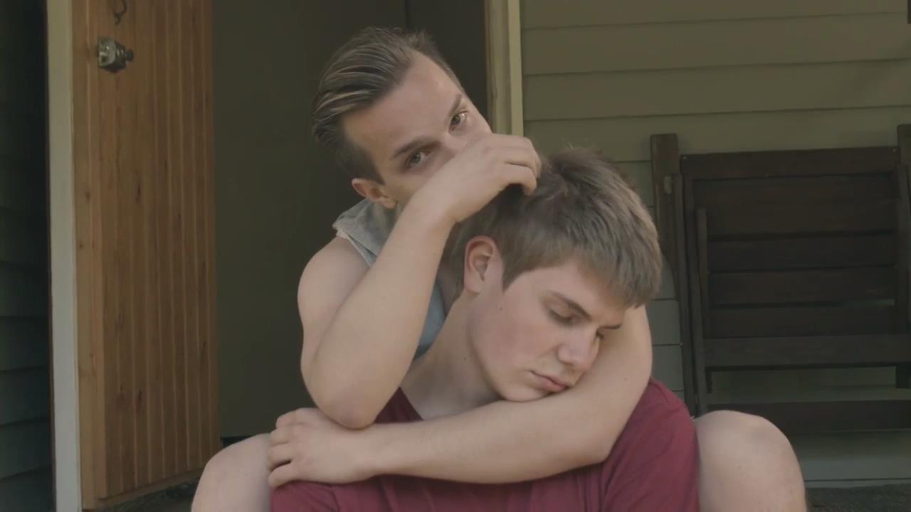 爱砸了剧照的剧照