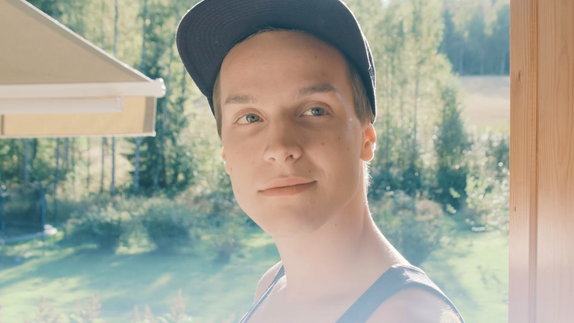 爱砸了剧照的剧照