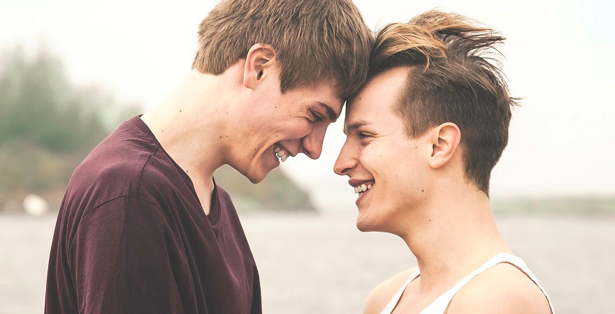 爱砸了剧照的剧照