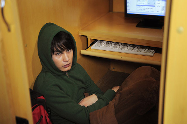 东京难民剧照的剧照