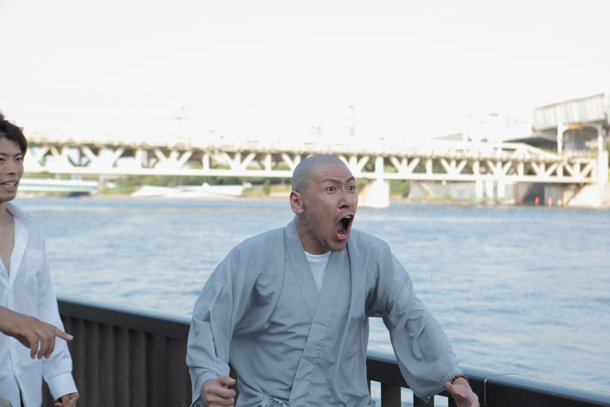 浅草少年剧照的剧照