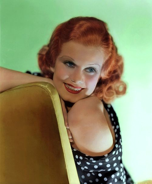 红发美人剧照的剧照