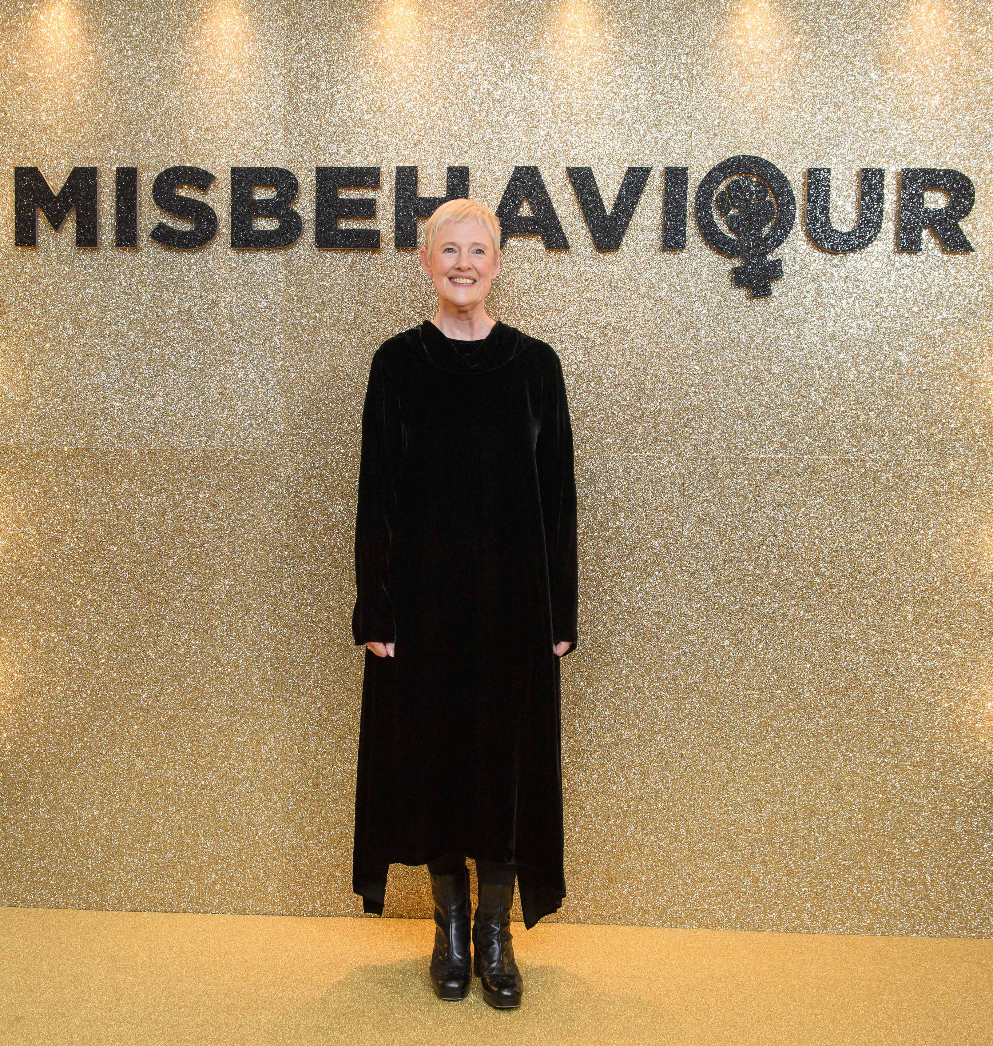 品行不端剧照的剧照