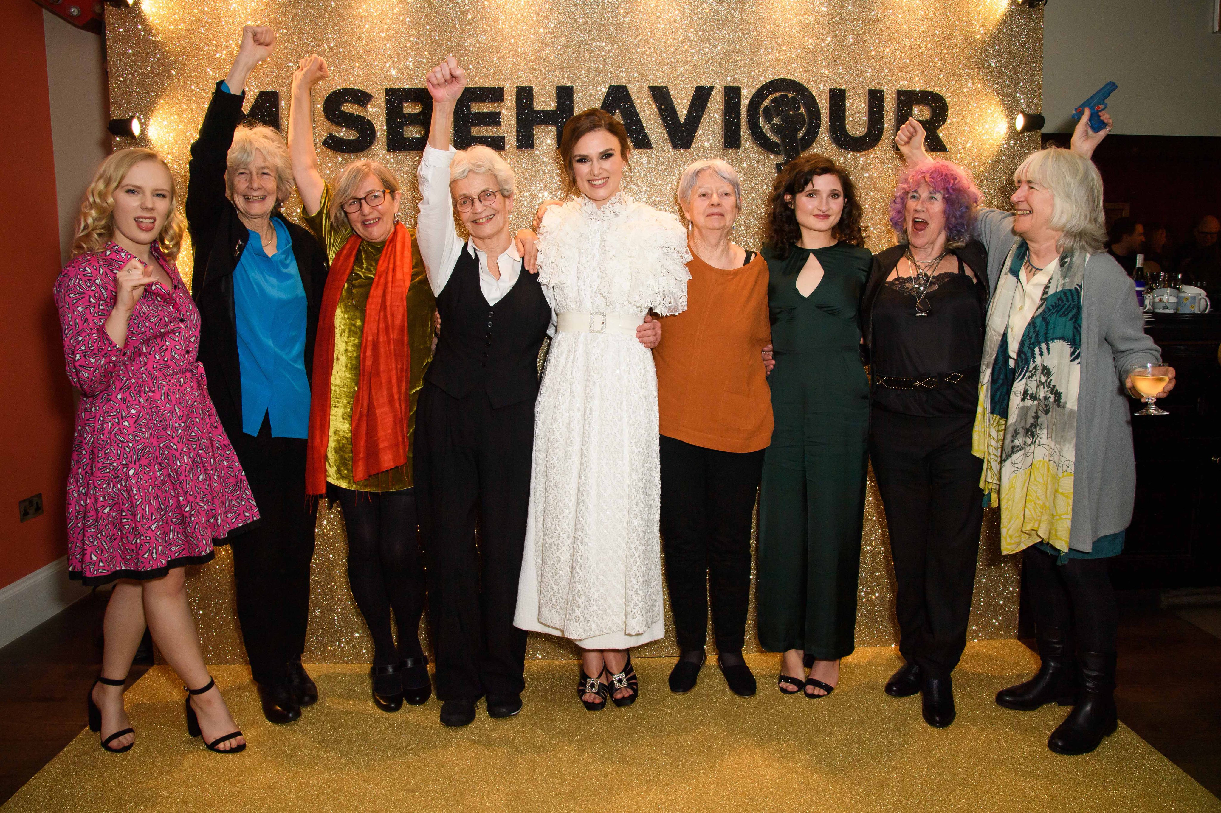 品行不端剧照的剧照