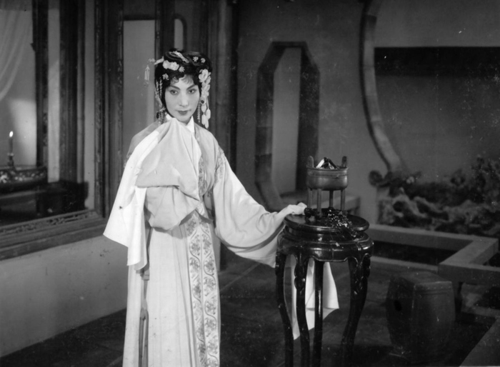 尤三姐剧照的剧照