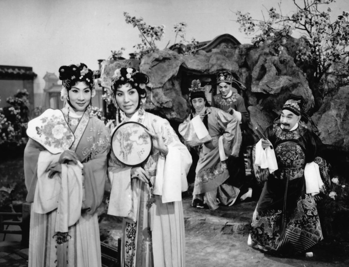 尤三姐剧照的剧照