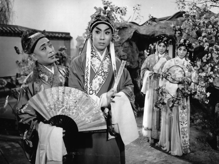 尤三姐剧照的剧照