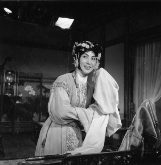 尤三姐剧照的剧照