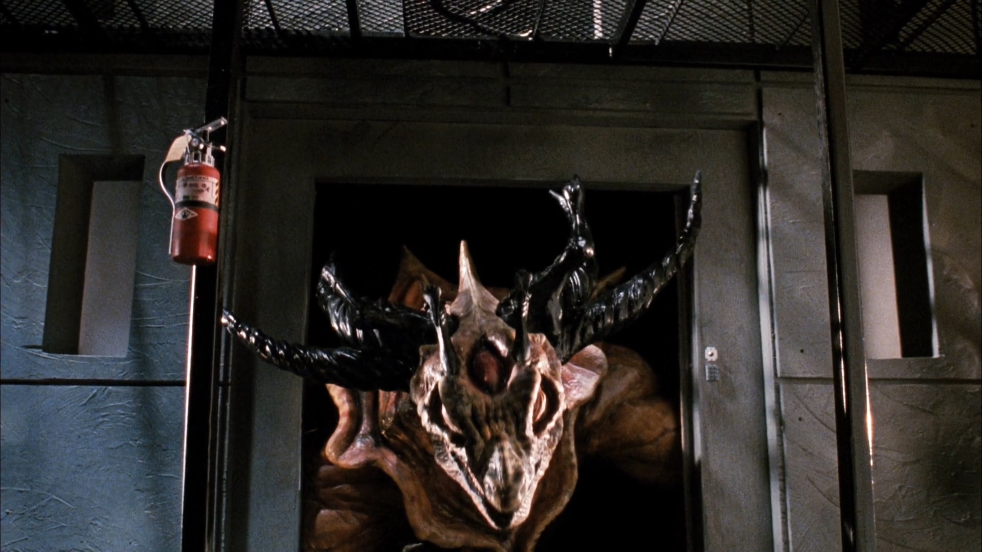 强殖装甲剧照的剧照