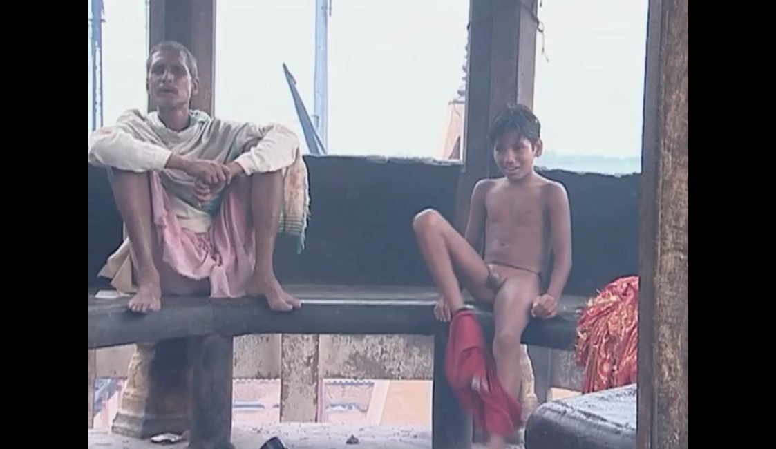 火葬场的孩子剧照的剧照