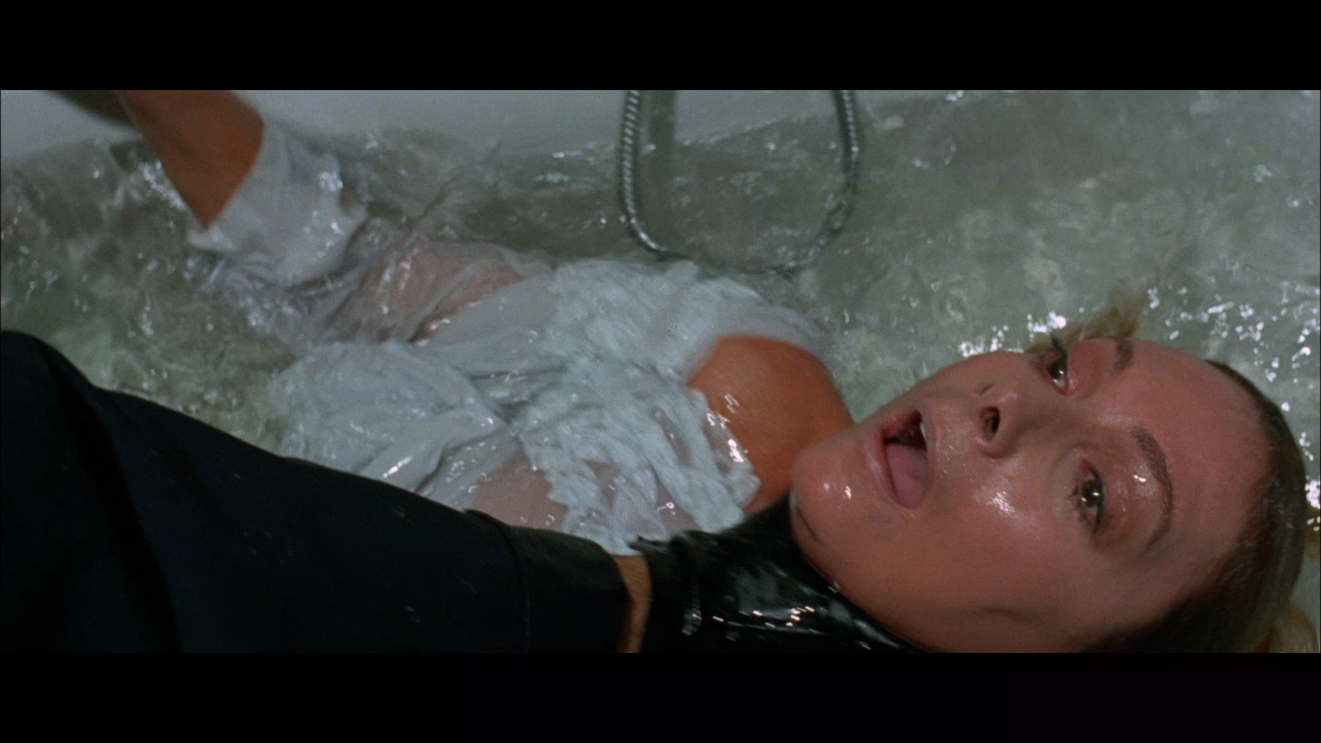 喋血七兰花剧照的剧照