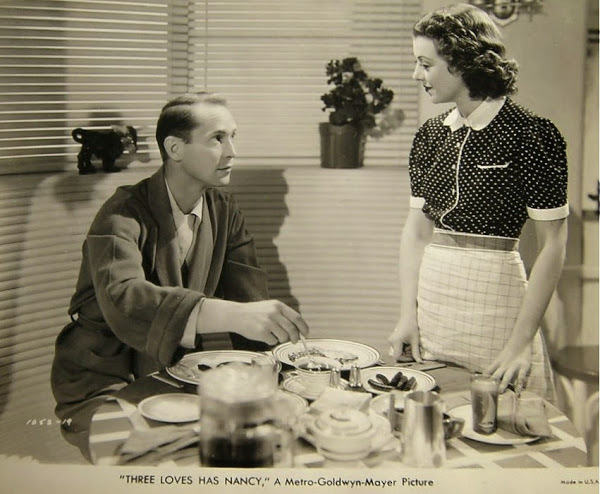 南希有过三次爱剧照的剧照