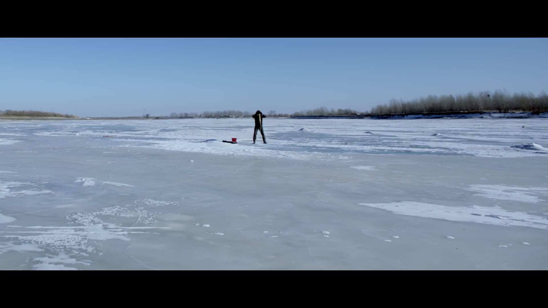 通往春天的列车剧照的剧照